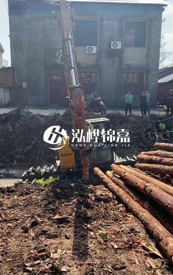 南昌河道清淤專業(yè)施工-履帶式挖機清理河道更方便嗎？
