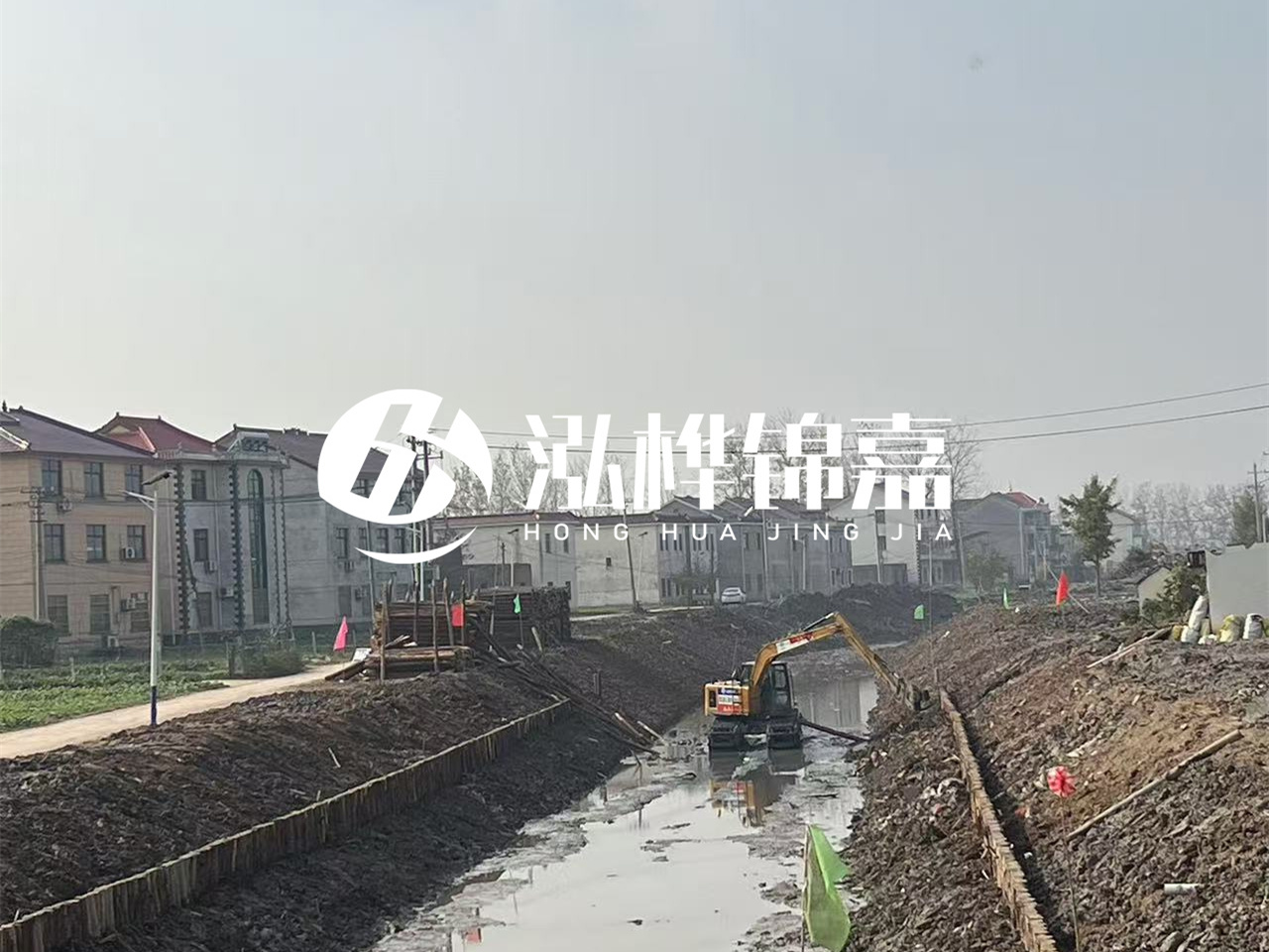 河南松木樁廠家地址在哪里？如何避免買到空心樁？